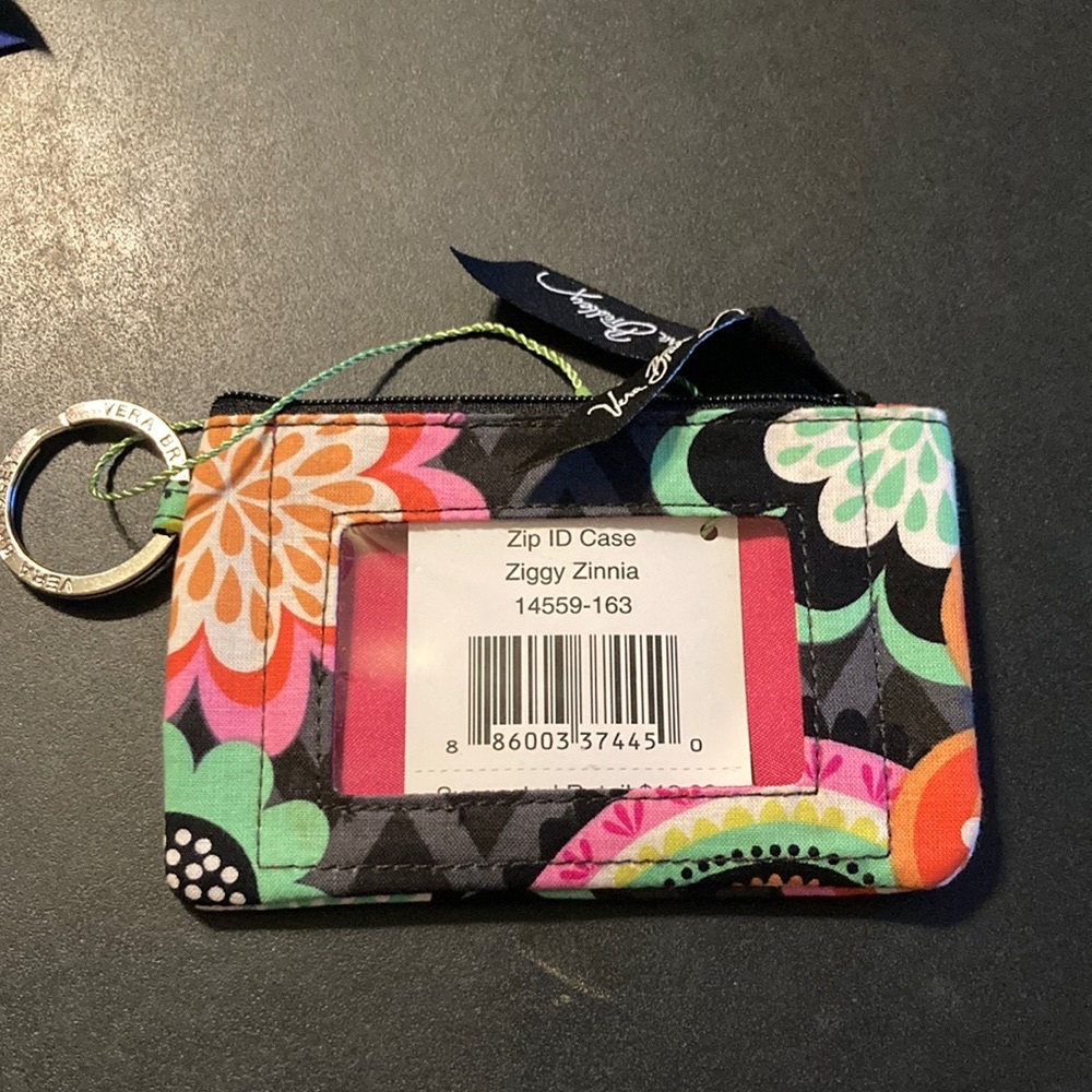 NWT Vera Bradley zip ID case. Ziggy Zinnia